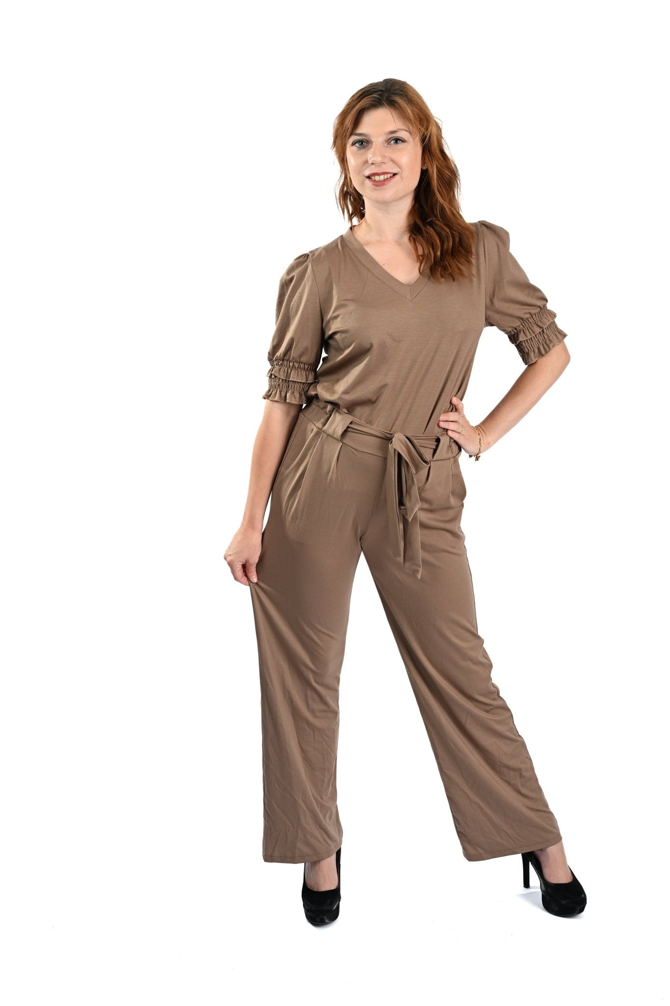 Chastar Wide Top Beige – Comfortabele Elegantie met Losse Pasvorm - BlushFashionstore