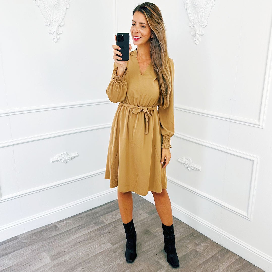 Jurk Basic Smocked Camel - BlushFashionstore