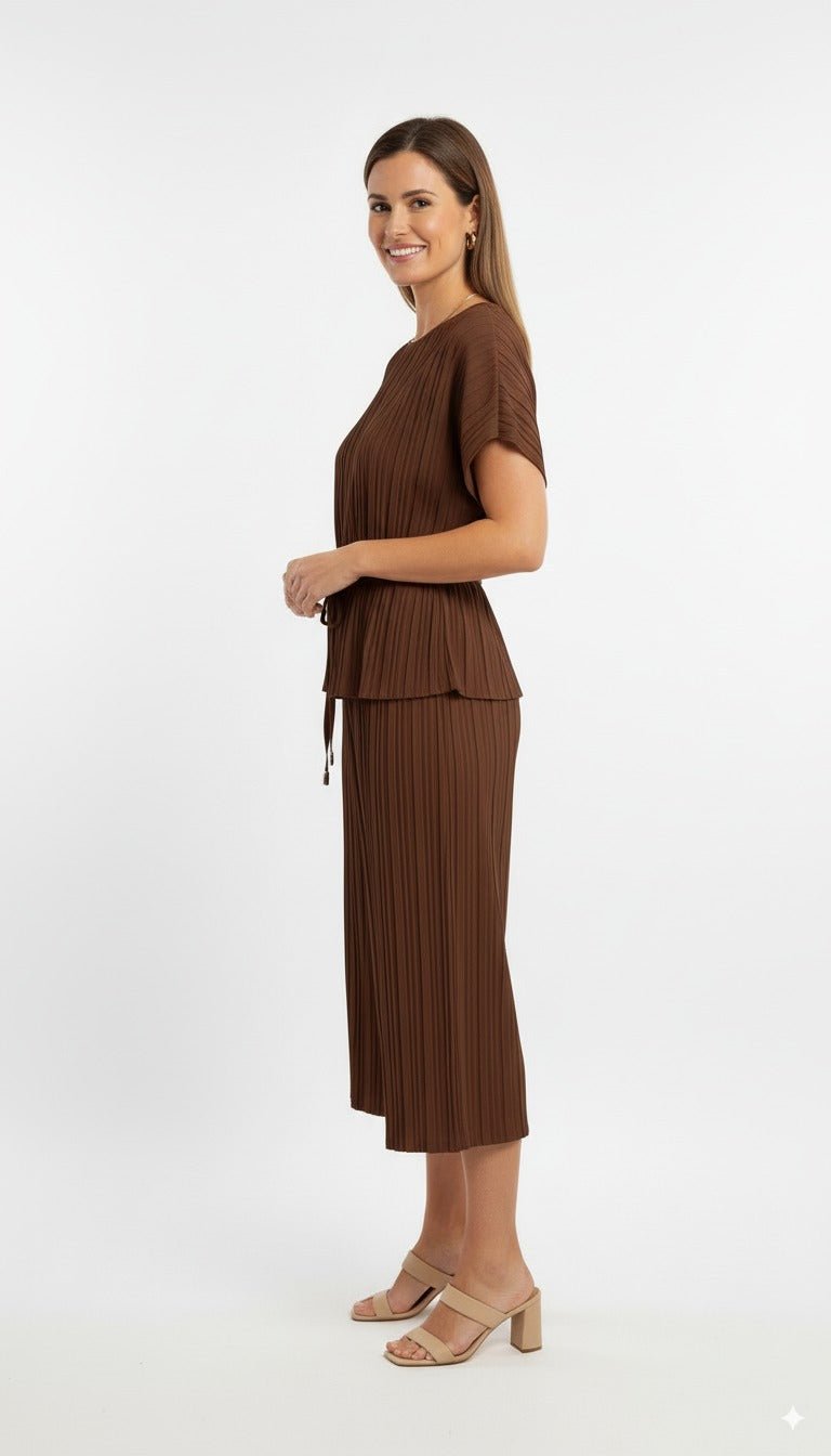 Pleated Bruine Plissé Co - ord Set met Top en Wijde Broek - BlushFashionstore