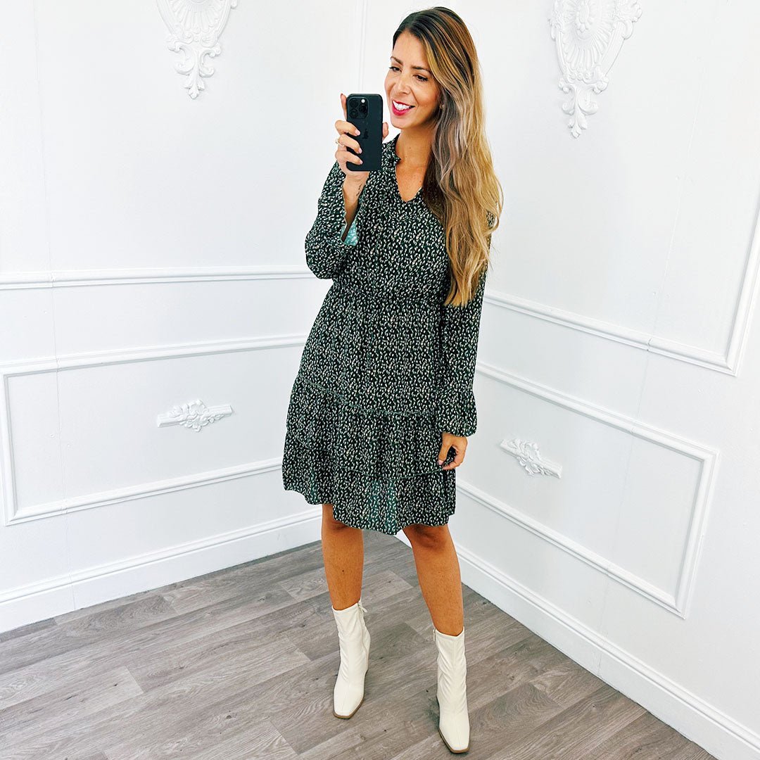 Ruffel Jurk Autumn Smaragd - BlushFashionstore