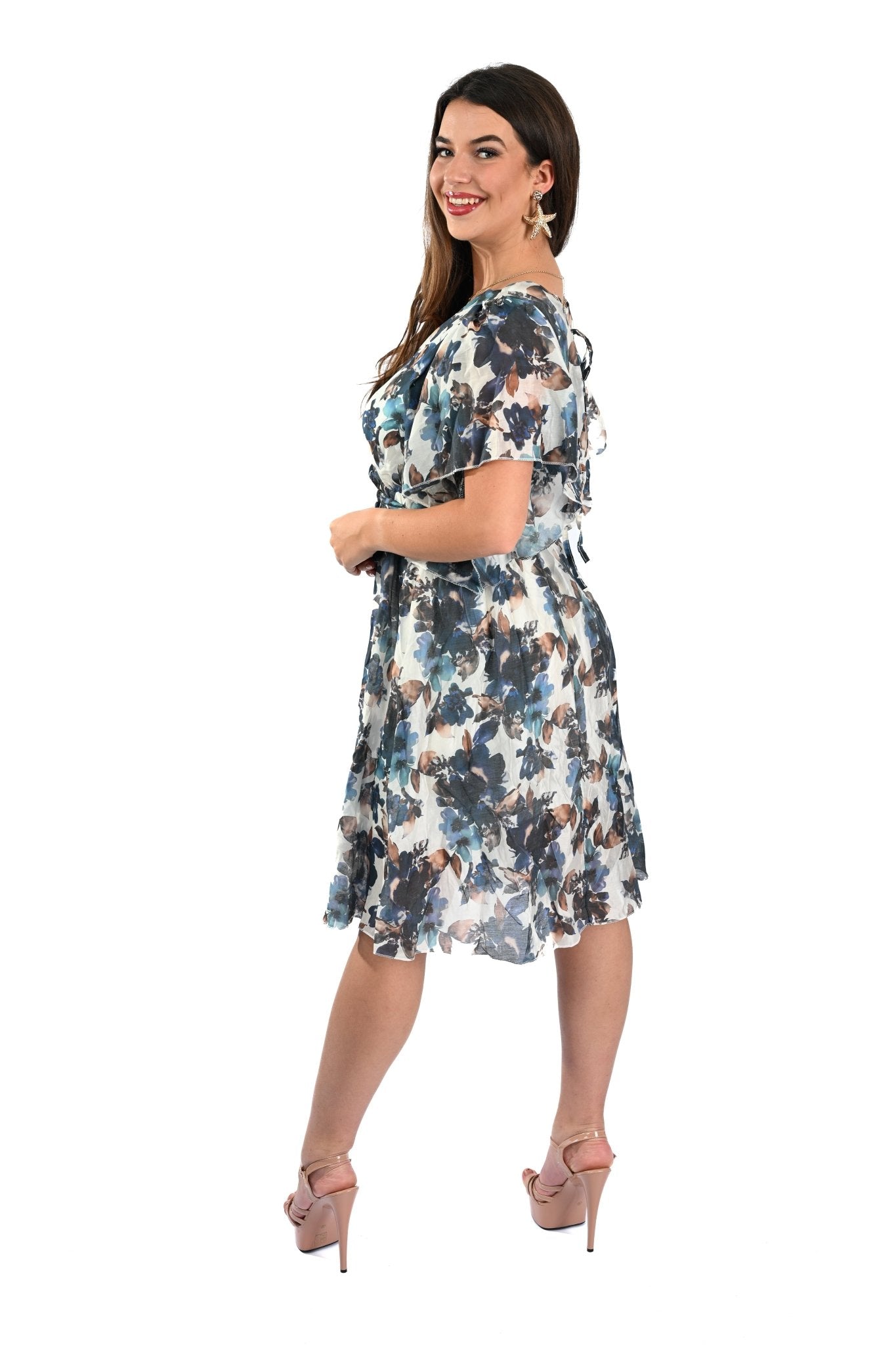 Tencel Floral Dress Blauw – Fris, sierlijk en tijdloos - BlushFashionstore