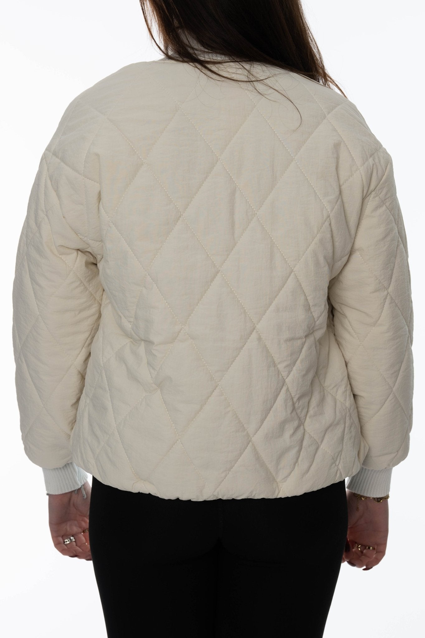 Witte dames bomber jas – Quilted design met ritssluiting - BlushFashionstore