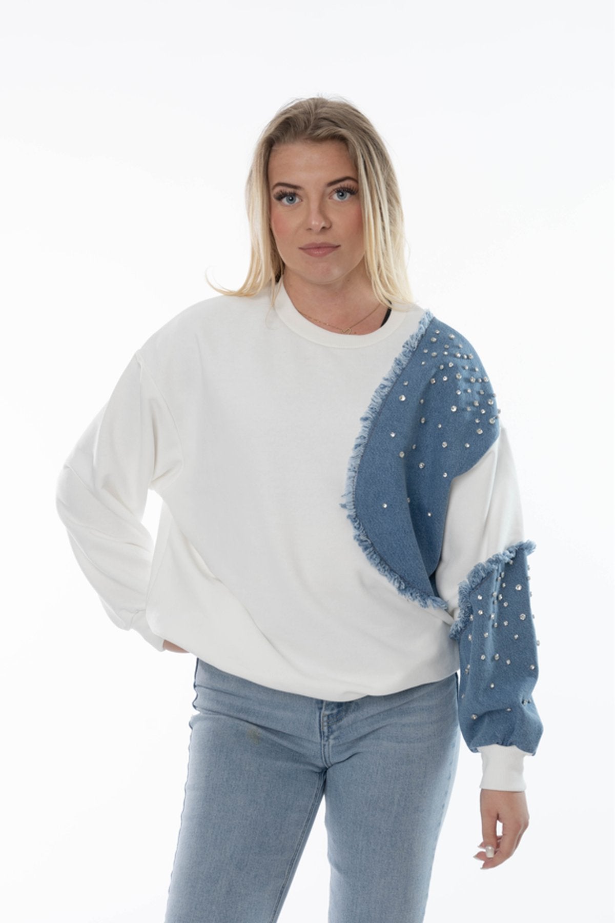 Witte dames sweater met denim en parels – Oversized streetstyle - BlushFashionstore