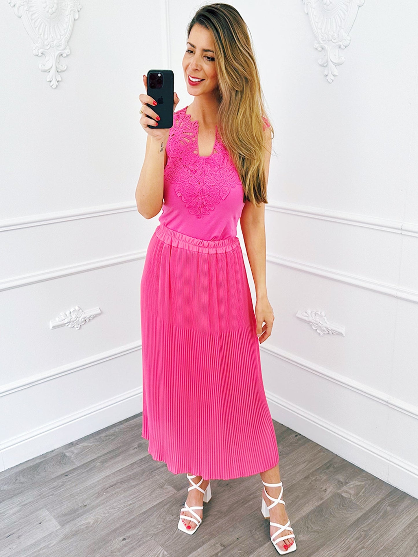 Lace V Top Fuchsia Sale - BlushFashionstore