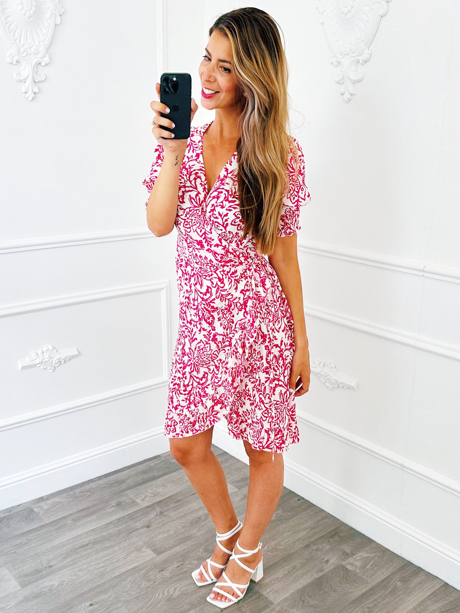 Wikkel Jurk Ruffel Fuchsia