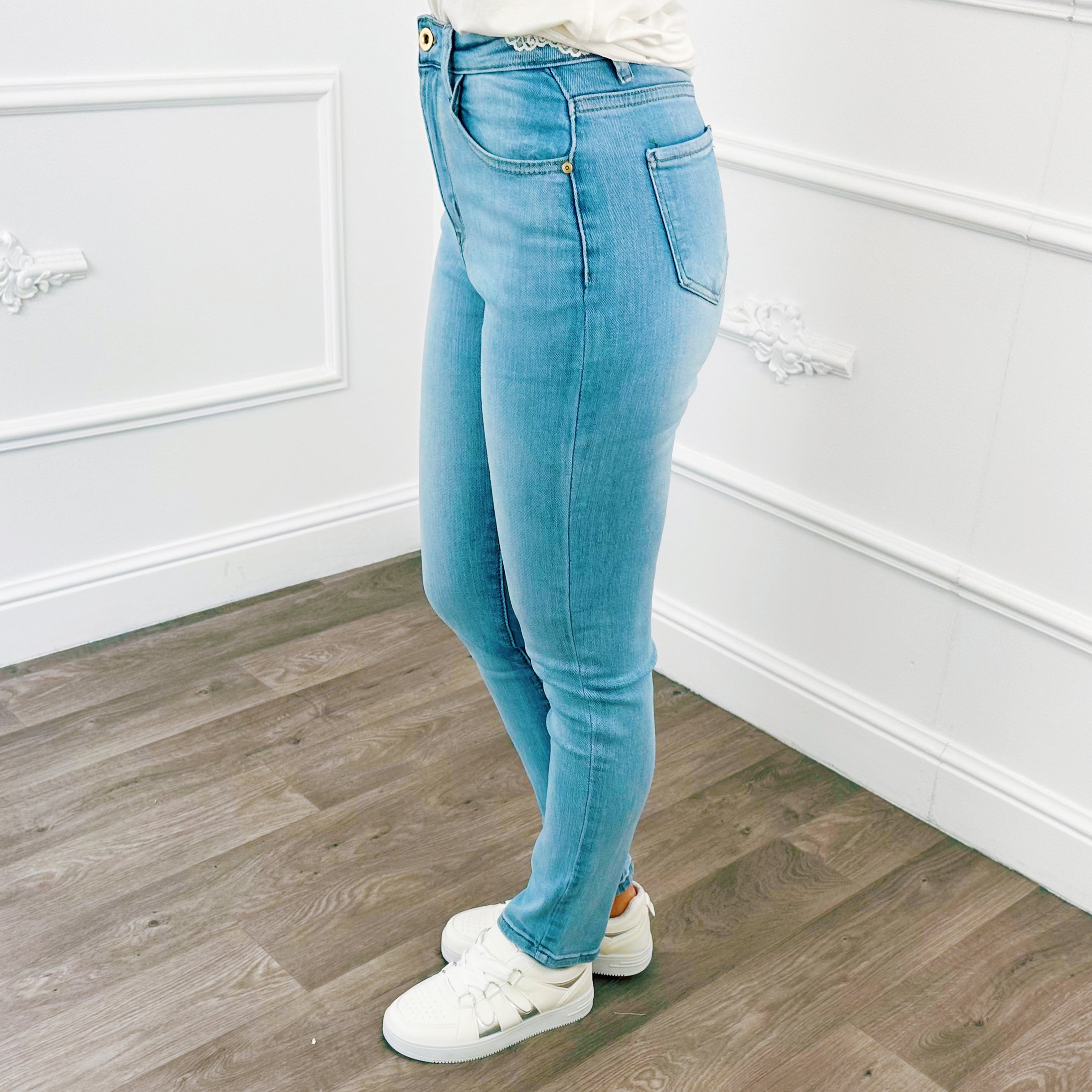 Jeans Lichtblauw