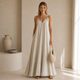 Mouwloze Maxi Jurk met Goudkleurige Broche - Ecru