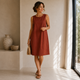 Mouwloze Travel Jurk met Ronde Hals - Roestbruin