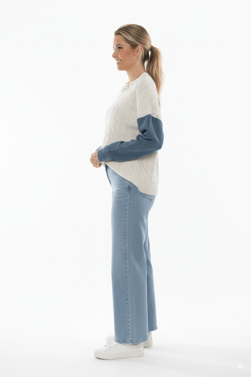 Beige Kabel Knit Trui met Denim Mouwen & Halsdetail - BlushFashionstore