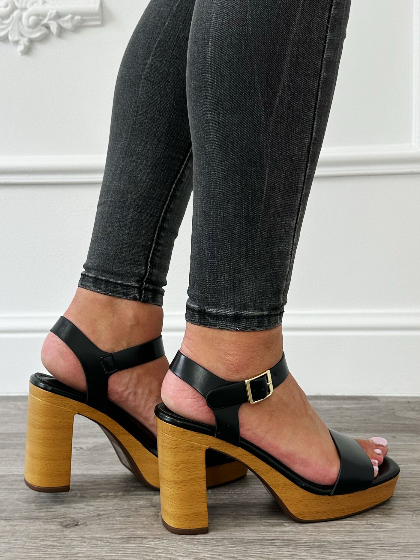 Block heel Black