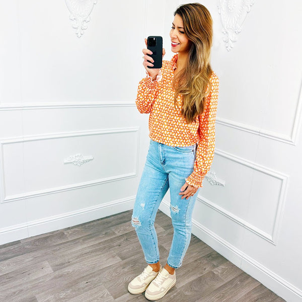 
                    
                      Blouse Bries Oranje - BlushFashionstore
                    
                  