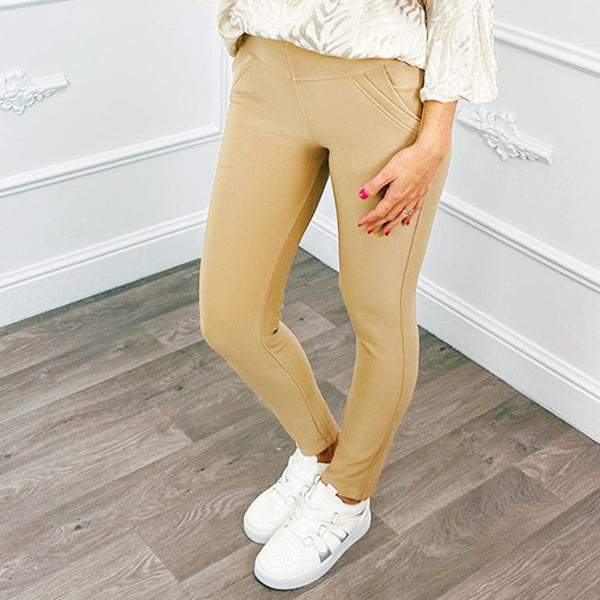 
                    
                      Broek Classy Beige Sale - BlushFashionstore
                    
                  