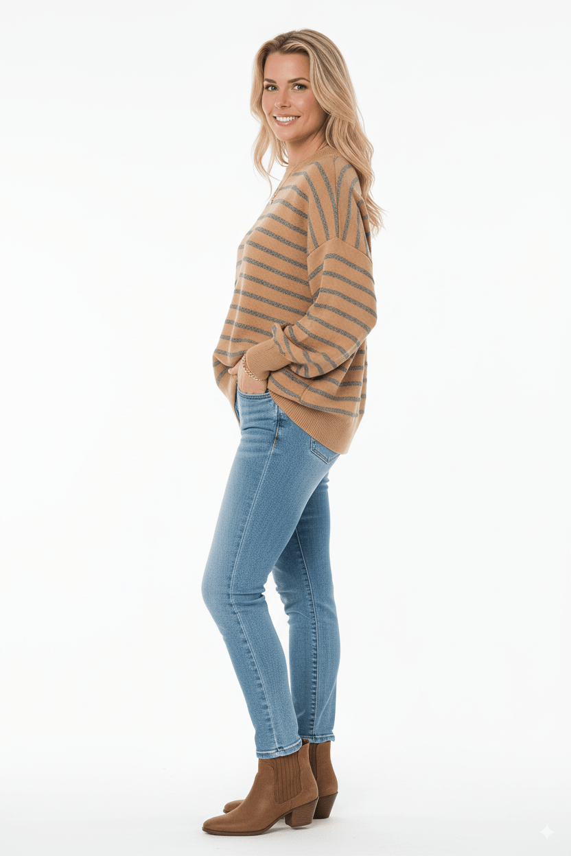 Camel dames trui met grijze strepen – Oversized knitwear - BlushFashionstore