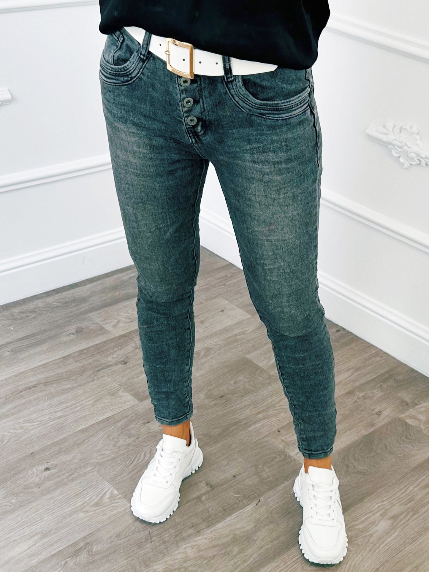 Jeans Button Grijs - BlushFashionstore