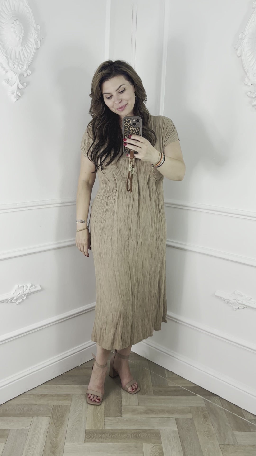 Yuna Jurk Beige