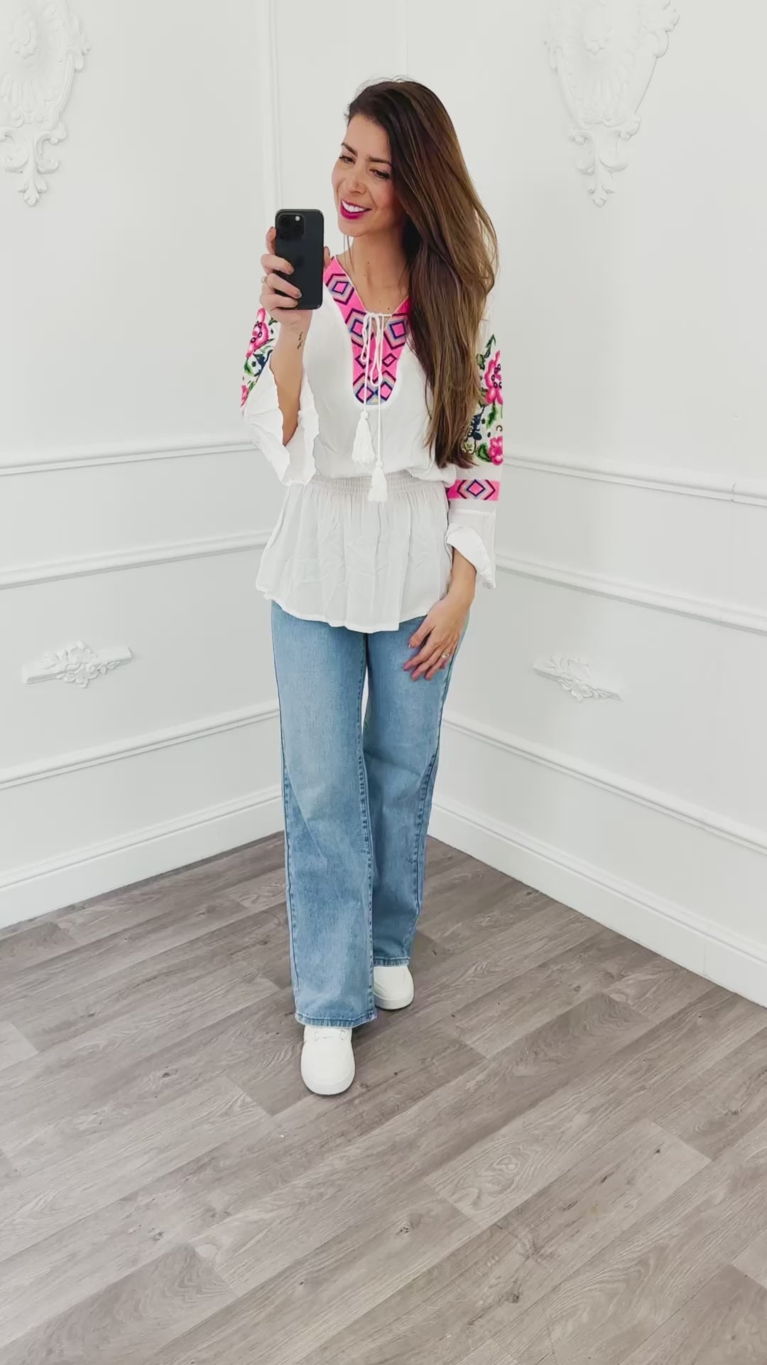 Top Aztec Flowers White