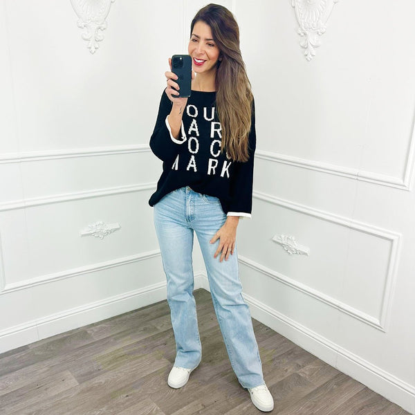 
                    
                      Trui Name Zwart - BlushFashionstore
                    
                  