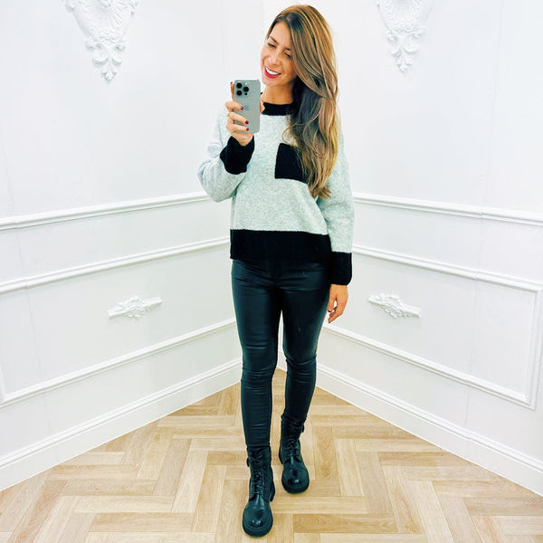 
                    
                      Trui Pocket Grijs - BlushFashionstore
                    
                  