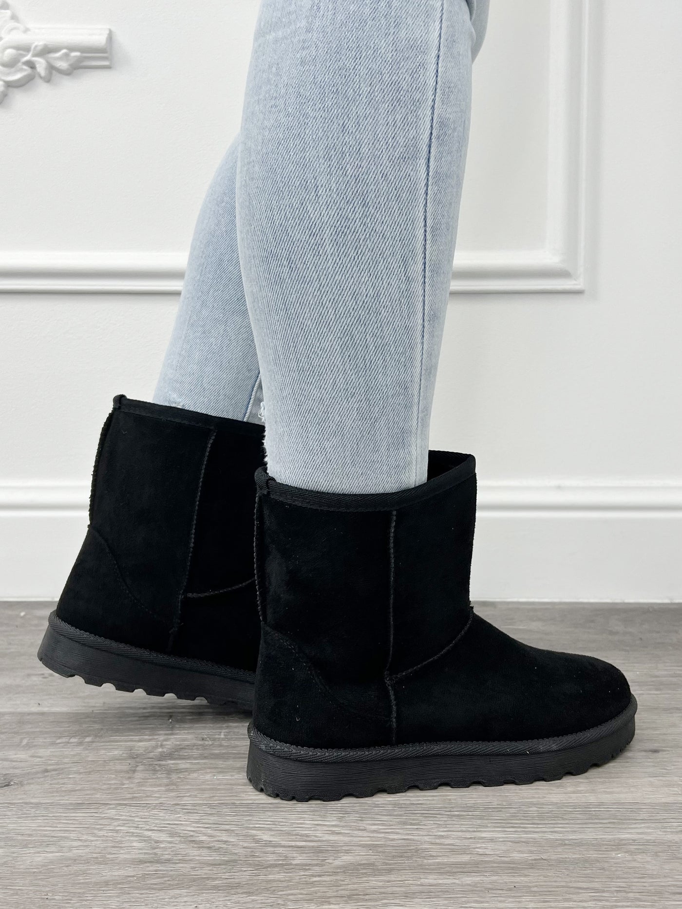 Boots Suede Zwart