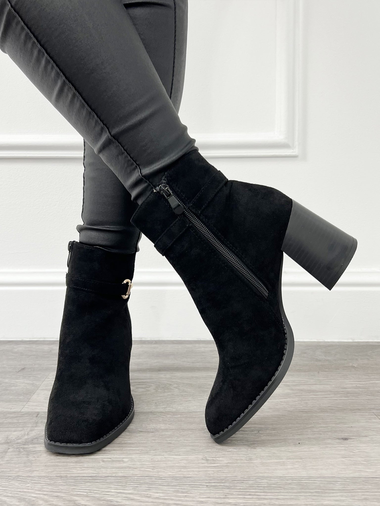 Ankle boots Carre Black