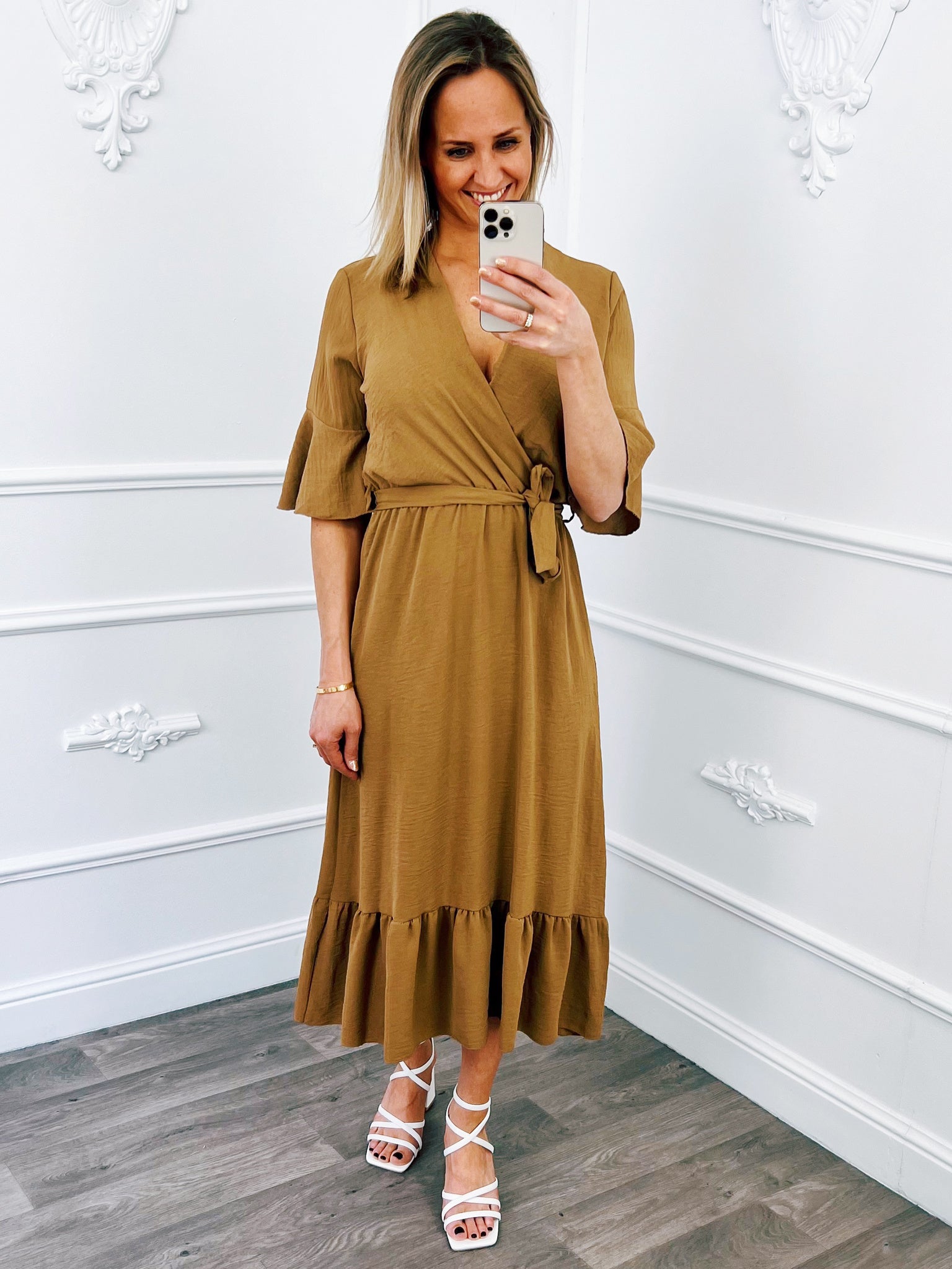 Jurk Trompetmouw Camel