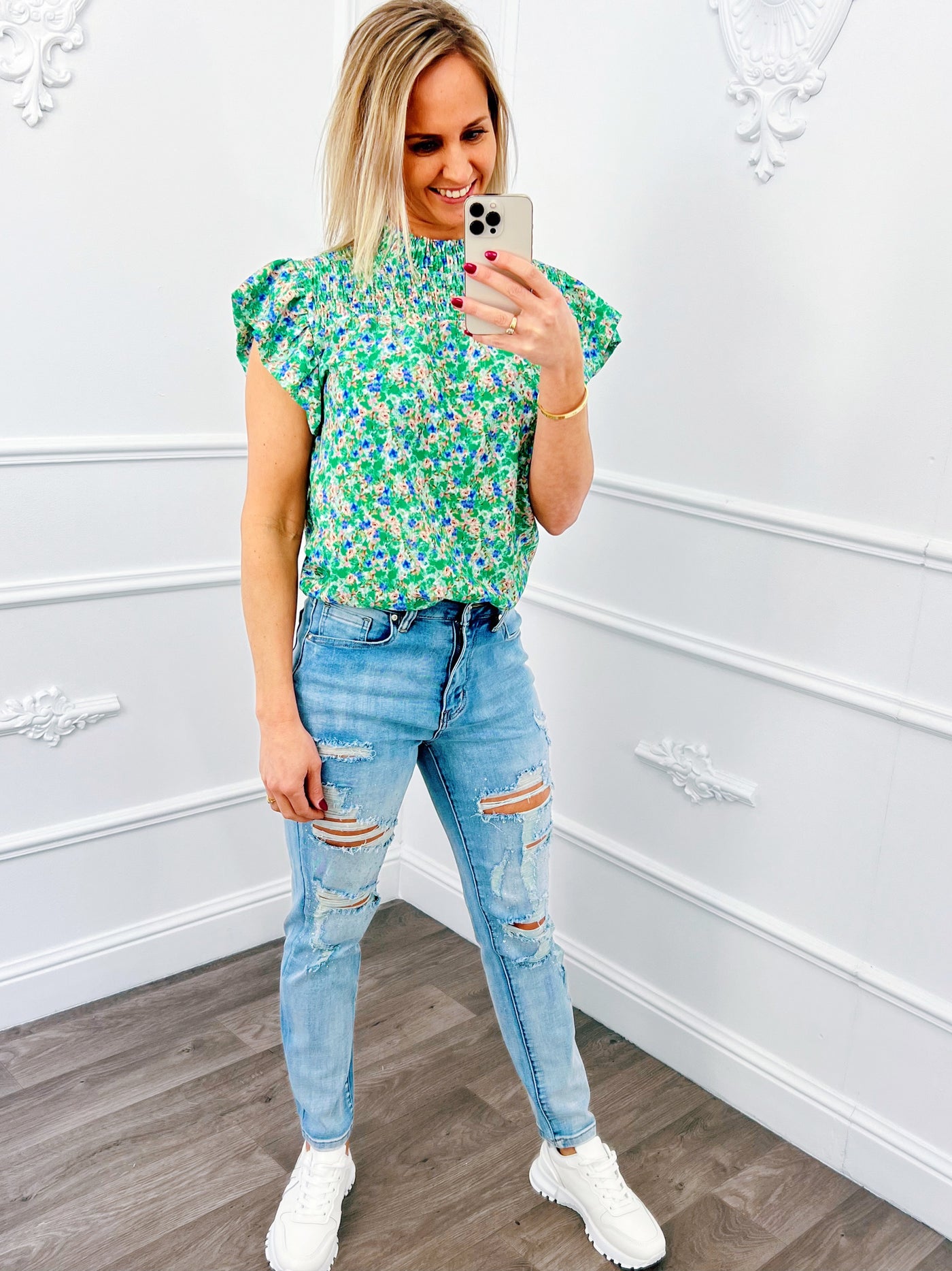 Ruffel Flower Col Top Groen