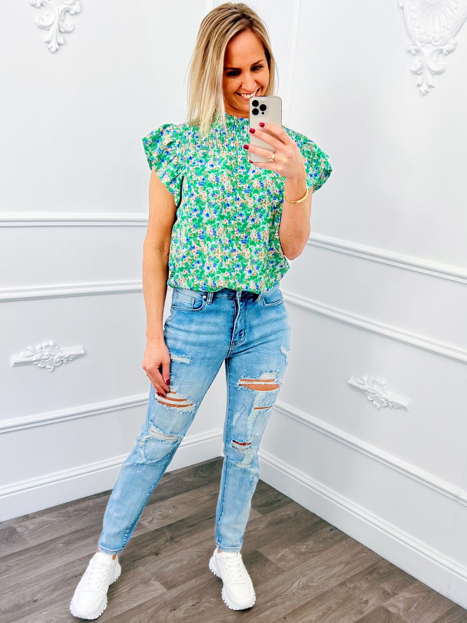 Ruffel Flower Col Top Groen