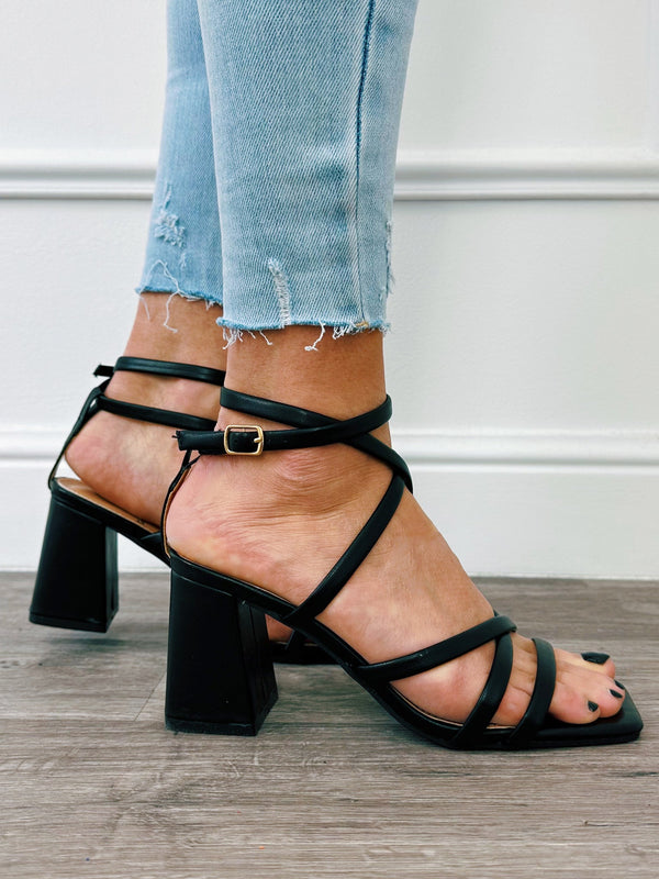 
                    
                      Sandalette Zwart - BlushFashionstore
                    
                  