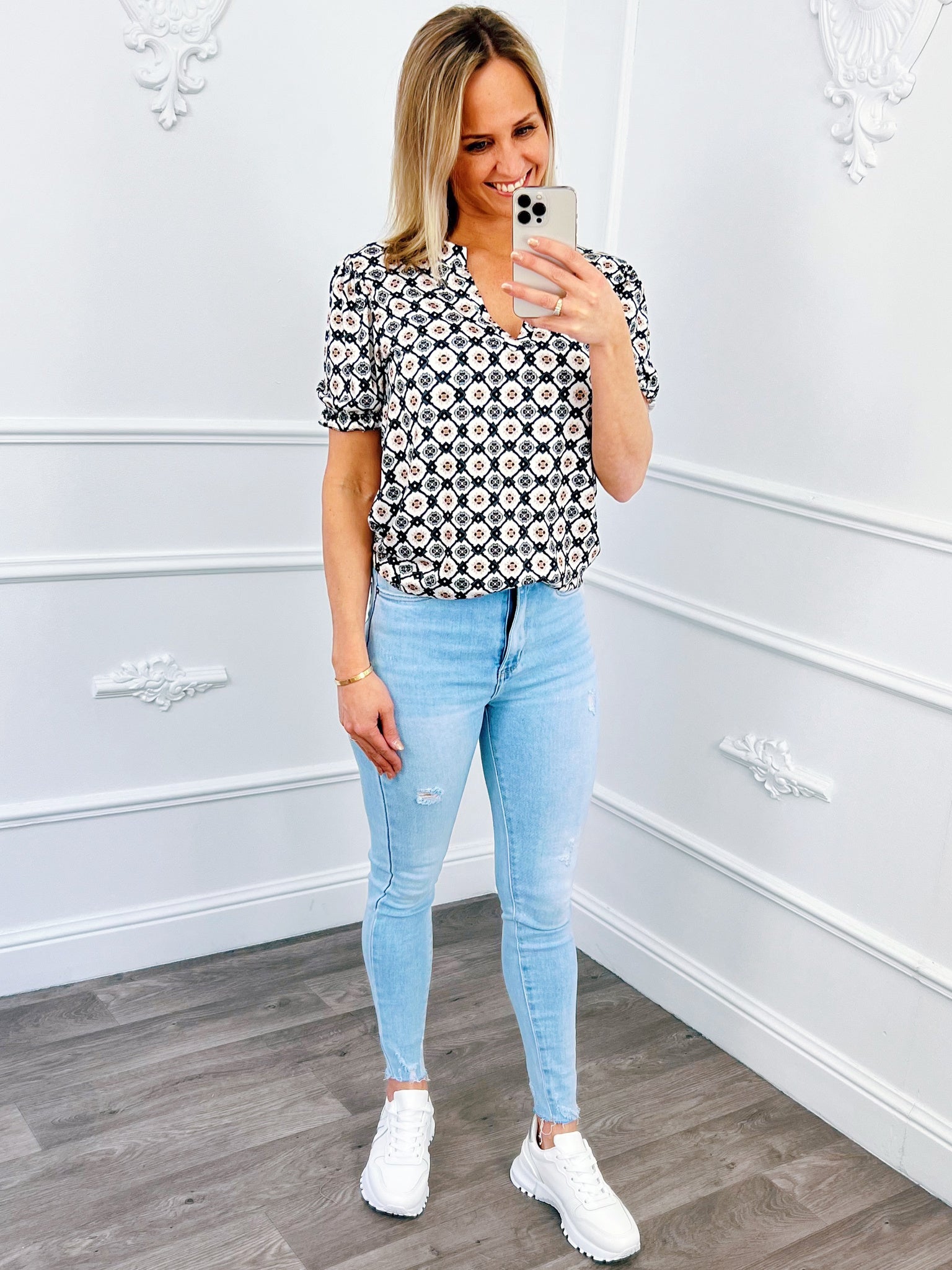 Travel Cute Top Zwart