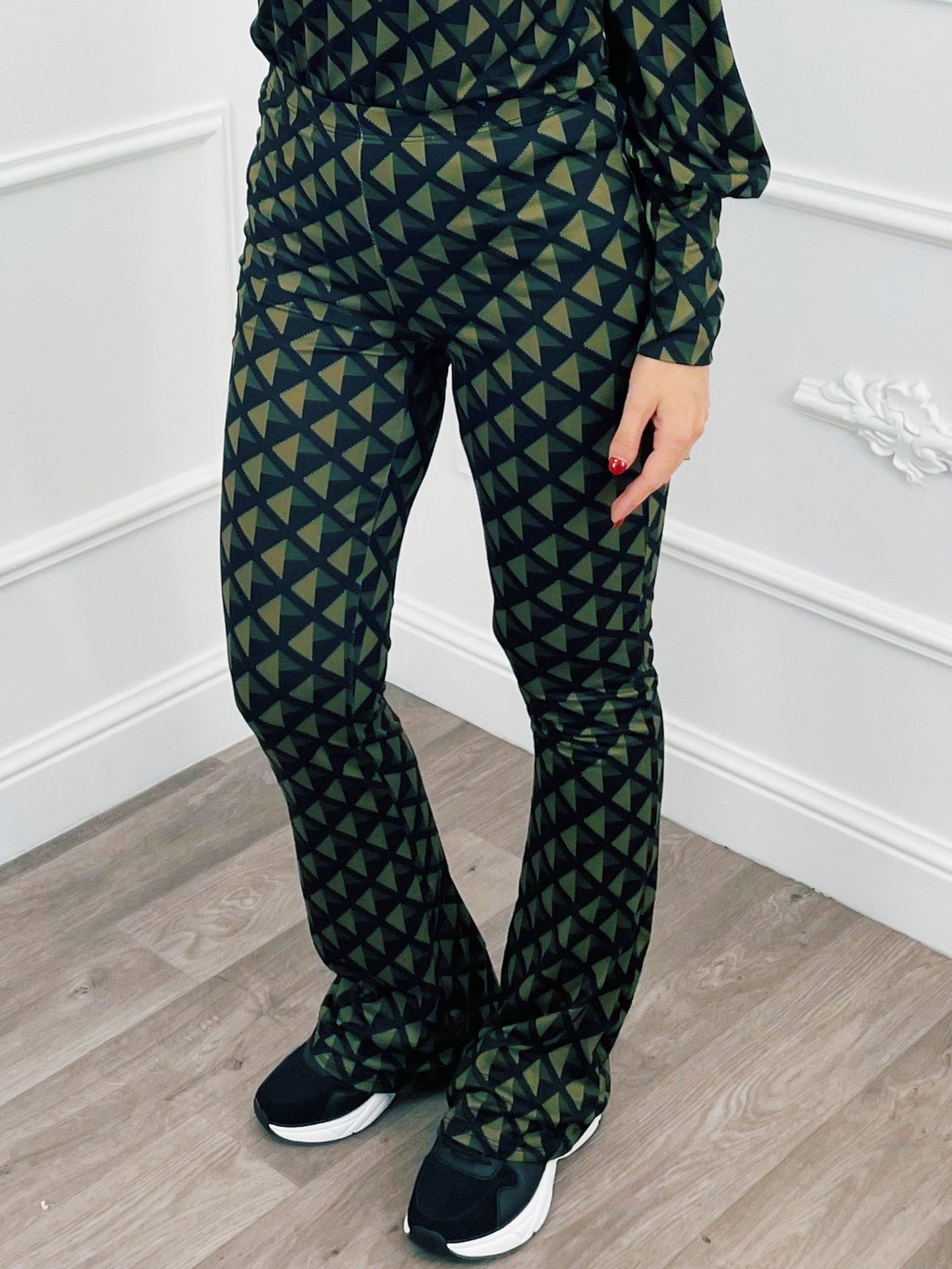 Triangel Flared Broek Army - BlushFashionstore